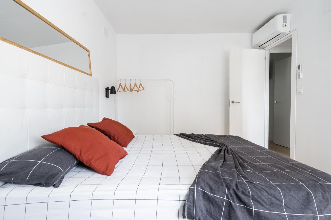 - Spacious Sanctuary In The Heart Of Valencia! - Valência Exterior foto