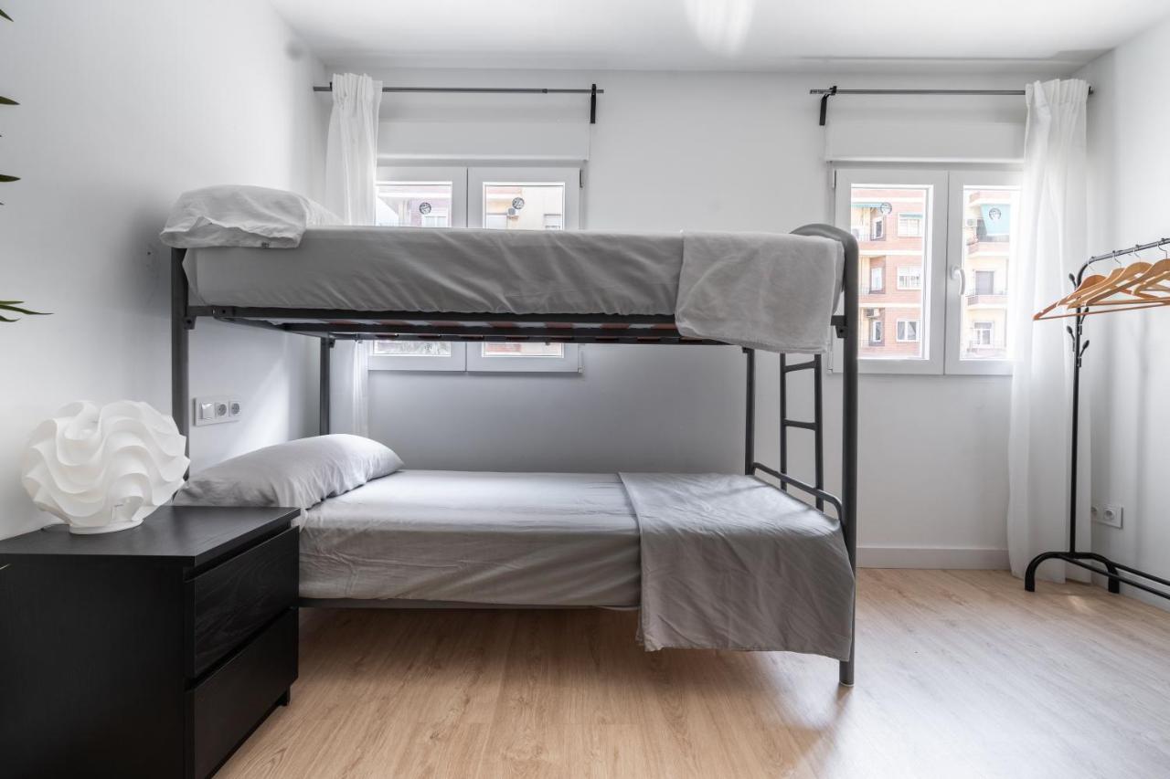 - Spacious Sanctuary In The Heart Of Valencia! - Valência Exterior foto